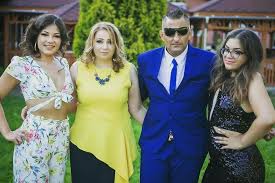 Her birthday, what she did before fame, her family life, fun trivia facts, popularity rankings, and more. Gaspar Evelin A Csalad Autobaleseterol Beszelt