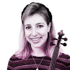 Eloise Macdonald's Instagram, Twitter & Facebook