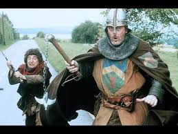 At his wedding, godefroy de montmirail is interrupted by the news that his bride's father, duke fulbert. The Making Of Les Visiteurs 2 Youtube