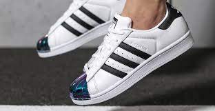 Perfil oficial do reality show musical! Frauen Manner Oder Vielleicht Die Allerjungsten Wer Tragt Die Adidas Superstar Sizeer De