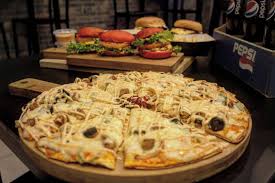 مطعم بي سي بوكس في الشرقية