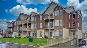 Distance between montreal and brossard is 12 kilometers (7 miles). Loft Style 1 Bedroom Condo For Sale In Brossard Dix30 Flex Immobilier