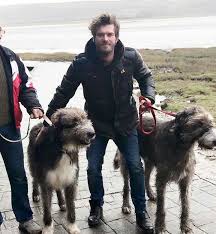 Pin By Hisha On Kiva Kivanc Tatlitug Friends In Love Turkish Film