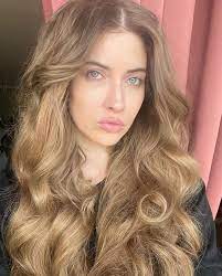 Iata ce spune iulia albu despre operatii estetice si ce trucuri de infrumusetare foloseste. Iulia Albu Nu Mai AratÄƒ Cum O È™tiai La Ce Truc De Beauty A Recurs Click Mobile
