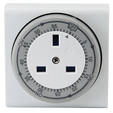 Light grey kitchen with oak worktops online timer 50. Diall 1 Hour Mechanical Timer Diy At B Q