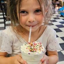 We have a NEW kids menu, and the Vanilla Unicorn Milk is Callie approved!  She thinks we need to give one away! So here we go... 🦄✨ Unicorn Milk  Giveaway! ✨🦄 Your