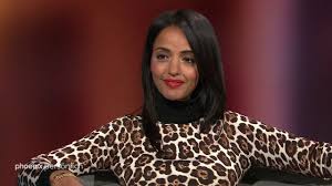 Sie sagt ihn in verschiedenen varianten. Phoenix Personlich Phoenix