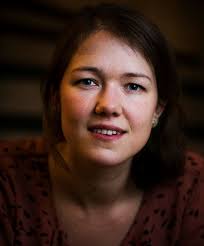 Anledningen er at jeg har har stilt spørsmål ved greta thunberg. Une Aina Bastholm Om Mdg Klimapolitikk Og Bestefarens Pavirkning Dn Dn