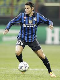 Jun 04, 2021 · deuxième joueur a quitter le club, mauro zarate laisse derrière lui les trois titres qu'il a remportés au club,. Zarate Feliz Con El Nuevo Dt De Inter