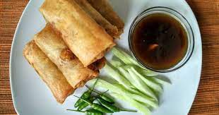 Makanan Tradisional Khas Indonesia Dan Daerah Asalnya Lumpia Semarang Lumpia Semarang Resep Masakan Asia Makanan
