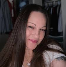 Kim Kardashian & Macaulay Culkin in new photo