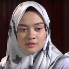 Eira lucut kain pak azad balas dendam. Biodata Syainie Aida Shuhaimi Adik Pelakon Eira Syazira Azhan Co