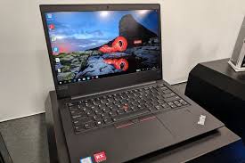 Harga laptop ini berkisar di angka rp24 jutaan. Lenovo Indonesia Luncurkan 4 Laptop Thinkpad Terbaru Halaman All Kompas Com