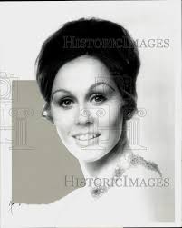 1972 Press Photo Minnesota Outstanding Young Woman 1972 Mrs. Nancy Carlson 