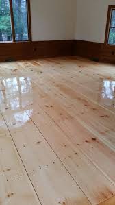 Central Mass Hardwood Had The Pleasure Of Working On These Beautiful Wide Plank Eastern White Pine Hardwood Floors In Hardwood Flooring Wood Floors Wide Plank