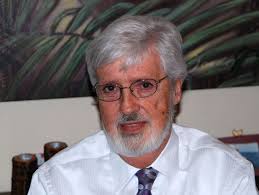 Interview with Alzheimer Sufferer: 'You Turn Into a Person You Don't Know  Anymore'