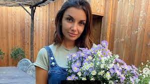 Di certo, il suo abito da sposa. Elettra Lamborghini Si Sposa Tutti I Dettagli Del Matrimonio Dell Ereditiera