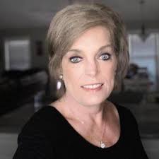 What are some tips for studying and understanding the Bible?