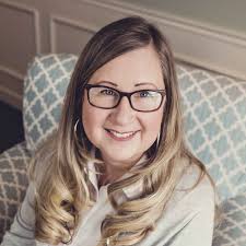 Karen Fritts's Instagram, Twitter & Facebook