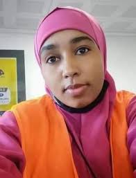 Waxa dhaqan ino ah Inan buuqno maalmo kadib an iska ilaawno dhibtaada inagu  dhacday walasheena luul alle ha unaxariisto wali waxe rabta cadaalad""mar  Hadi maxkamadda la saaray gacan ku dhiiglaha EE xukuntay