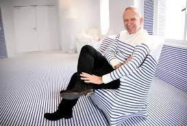 Découvrez toute l'actualité de l'enfant terrible de la mode jean paul gaultier : Un Createur En Cinq Minutes Jean Paul Gaultier