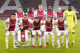 Ajax weet donderdagavond wie de tegenstanders worden in de poulefase van de uefa champions league. Ajax Komend Seizoen In Pot 3 Bij Loting Groepsfase Champions League