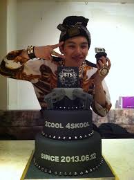 Army birthday cakes brithday cake army's birthday theme bts 14th birthday party ideas bts cake bts birthdays bts merch dream cake. 50 Of Bts S First Ever Twitter Selfies From June 2013 Koreaboo