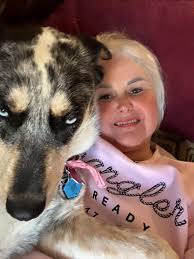 Using de-shedding brush