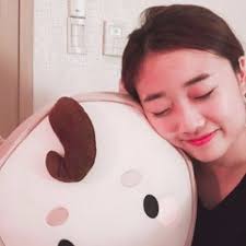 Listen to 하늘을 봐