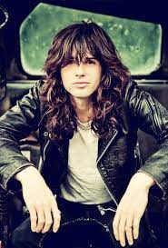 Pin By Joey Williams On My Style Long Hair Styles Men Rocker Hair Long Hair Styles