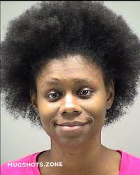 Latisha Lofton's Instagram, Twitter & Facebook