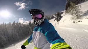 In sinaia cerul va fi azi acoperit, maximele se vor ridica la 3 grade, valorile termice minime vor scădea la 3 grade. Meteoblue Sinaia Cota 2000