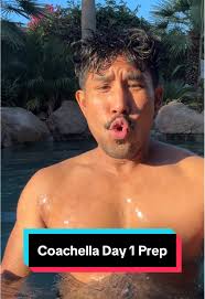 Starting Coachella with a splash. Day 1, let’s go! @Toni Nicole @Jesse Tam