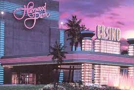 Hollywood casino at kansas speedway welcome to hollywood, where you'll find all of your favorite traditional reel and video slots, plus video poker, as well as as your favorite table games. Pin By Bee Mey On My Hometown Los Angeles Hollywood Park Casino Inglewood California California Love