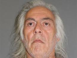 Police: Man sold pills from home; held