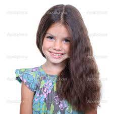 Retrato de cerca de una niña bonita — Foto de stock #12073016 © arkusha