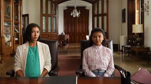 Child actress kiawentiio tarbell whose nationality is canadian and ethnicity is mohawk of the native north american indian group debuted as ka'kwet on anne with an e at a young age of not even 12. Filmkritik Kinder Und Jugendfilmportal