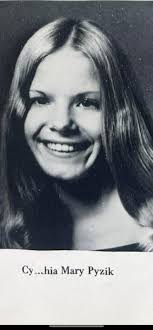 1982 Hammer & Wikan 61st anniversary. Gwynne Samuelson Jones with Tanya  Olson Thynes