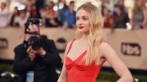 Strolling onto the red carpet at the 73rd venice film festival, the game. Sophie Turner Talks About Going Back To Blonde Hair Interview Allure