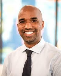 Abdulkadir Abdi's Instagram, Twitter & Facebook