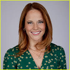 Kate Leclerc's Instagram, Twitter & Facebook