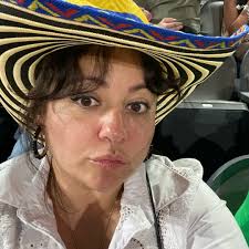 It's official: Our Jersey Gardens Mall store is now open! Come say hi and  shop our special grand opening promos! http://uniqlo.us/uniqlo-stores