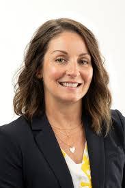 Chandra Marshall's Instagram, Twitter & Facebook