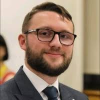 100+ perfiles de «Waldowski»