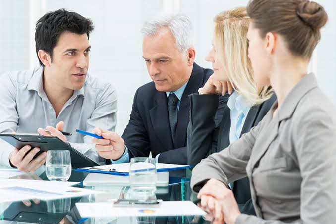 How DIFC Consultants Simplify Business Formation