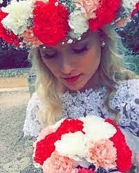 Trisha Manis's Instagram, Twitter & Facebook