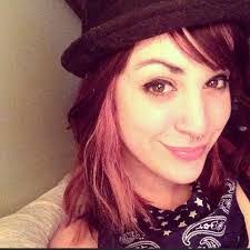 Lea Morrow's Instagram, Twitter & Facebook