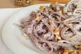 Scaldate l'olio in un tegame e versate il. Pasta Alla Crema Di Radicchio E Noci Ricetta Anche Con Bimby