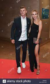 You can save the timo werner frau here. Leipzig Deutschland 27 Juli 2019 Timo Werner Und Seine Freundin Paula Linse Zu Den Grk Golf Charity Masters Gala Im Hotel The Westin Leipzig Kommen Zum 12 Mal Prominente Sammeln Spenden Fur Karitative Zwecke