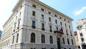 Edit plasseringen av pekeren på kartet. Banca D Italia In Vendita La Sede Storica Di Como Centro